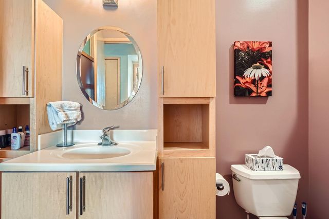 3640 Wooddale Avenue S 319, Saint Louis Park, MN 55416