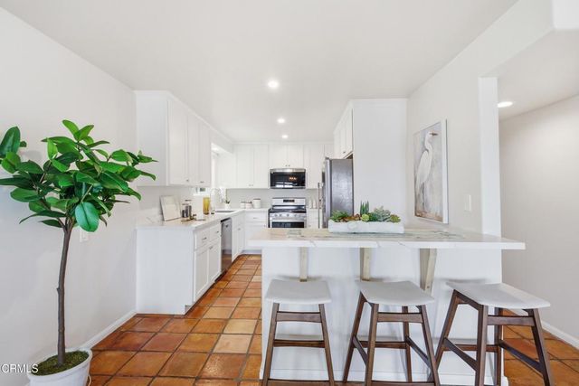 4582 4th Street, Carpinteria, CA 93013