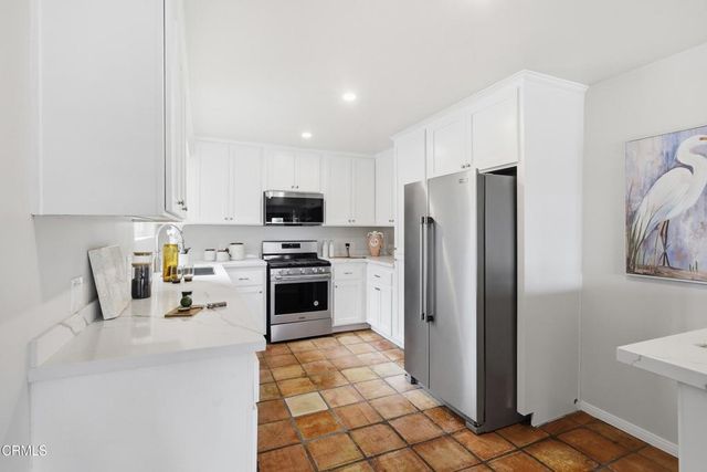 4582 4th Street, Carpinteria, CA 93013