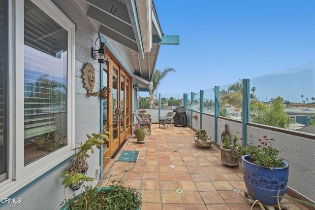 4582 4th Street, Carpinteria, CA 93013