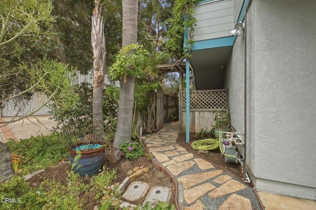 4582 4th Street, Carpinteria, CA 93013