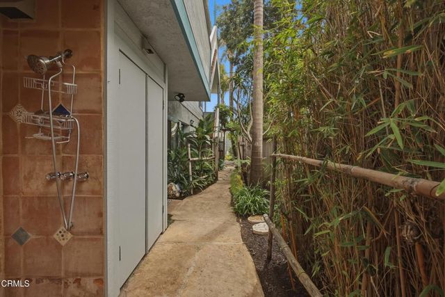 4582 4th Street, Carpinteria, CA 93013