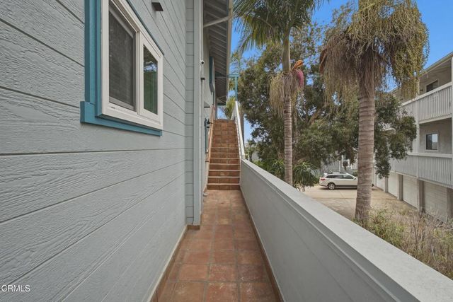 4582 4th Street, Carpinteria, CA 93013