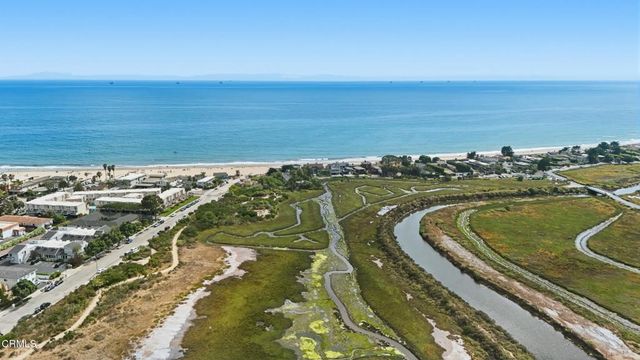4582 4th Street, Carpinteria, CA 93013