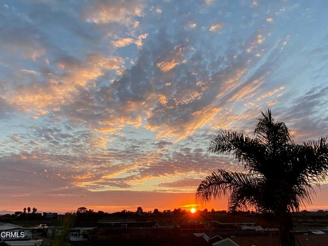 4582 4th Street, Carpinteria, CA 93013