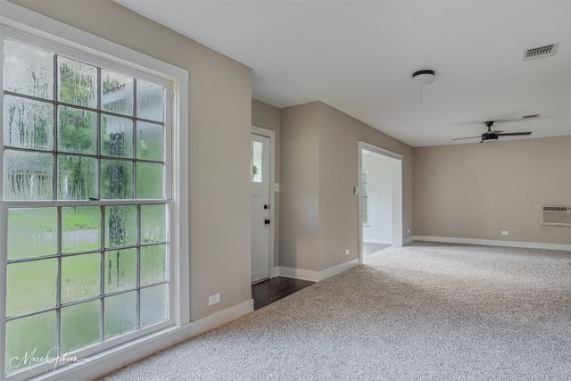 427 Elgin Street, Mooringsport, LA 71060