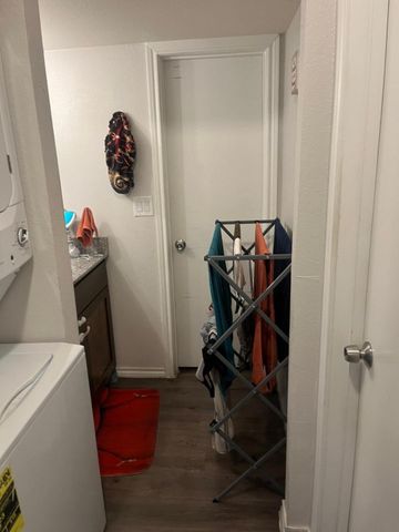 9837 Walnut Street 105, Dallas, TX 75243