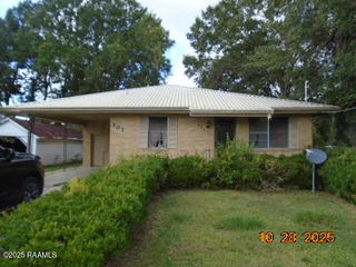 307 N Theater Street, St. Martinville, LA 70582