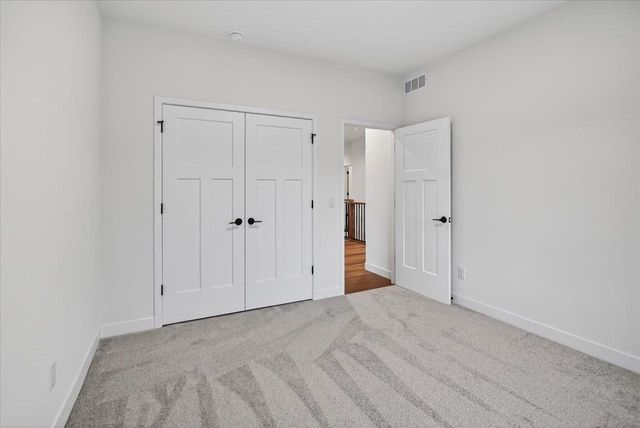 5617 Glorious Drive, Madison, WI 53718