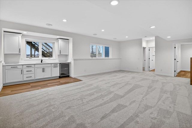 5617 Glorious Drive, Madison, WI 53718