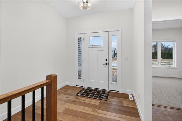 5617 Glorious Drive, Madison, WI 53718