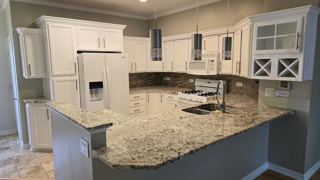 739 Blossom Court, Naperville, IL 60540