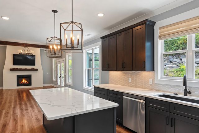 9837 Trestle Circle, Ooltewah, TN 37363