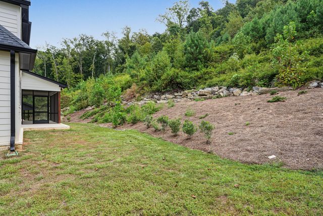 9837 Trestle Circle, Ooltewah, TN 37363