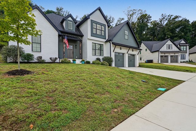 9837 Trestle Circle, Ooltewah, TN 37363