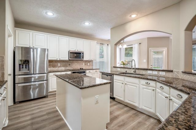 11826 Thoreau Drive, Montgomery, TX 77356