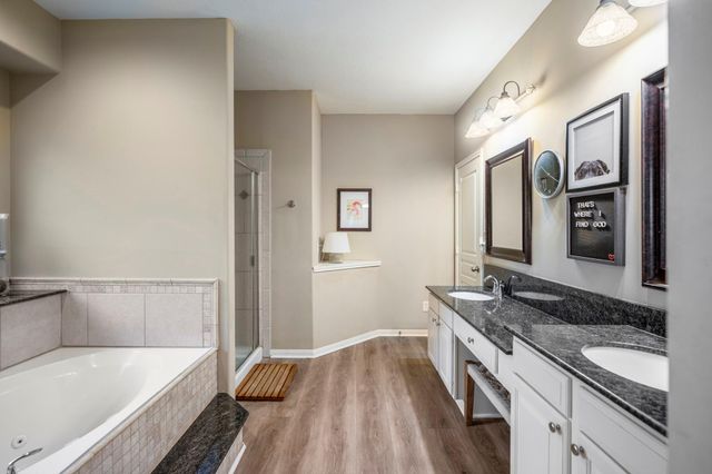 11826 Thoreau Drive, Montgomery, TX 77356