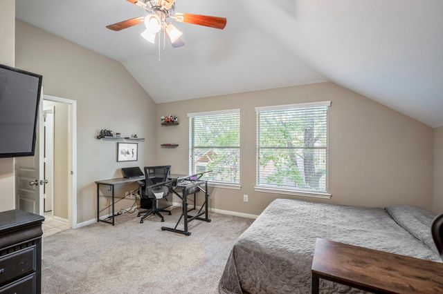 11826 Thoreau Drive, Montgomery, TX 77356