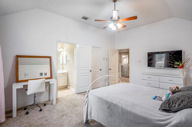 11826 Thoreau Drive, Montgomery, TX 77356