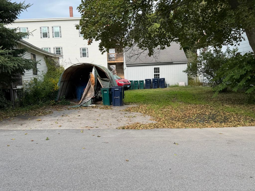 135-137 Foss Street, Biddeford, ME 04005 — photo 4