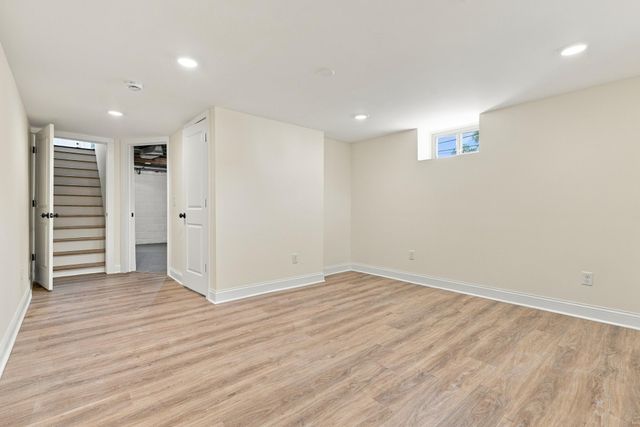8616 1st Avenue S, Bloomington, MN 55420