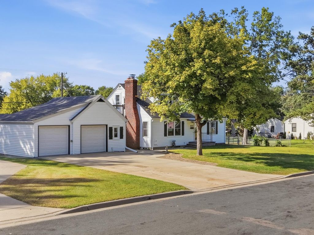 8616 1st Avenue S, Bloomington, MN 55420 — photo 3