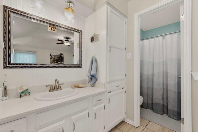 507 Thousand Oaks BLVD, Georgetown, TX 78628