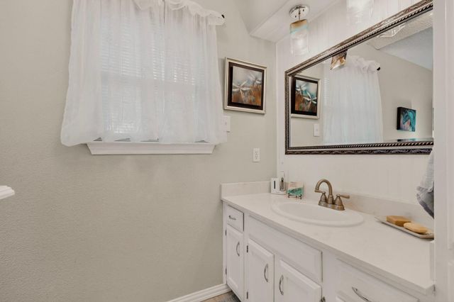 507 Thousand Oaks BLVD, Georgetown, TX 78628
