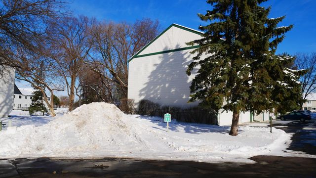 11361 Jay Street NW, Coon Rapids, MN 55433