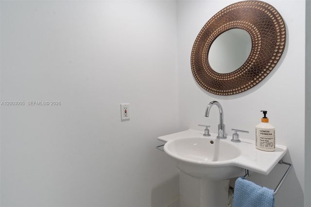 1800 S Ocean Dr 406, Fort Lauderdale, FL 33316