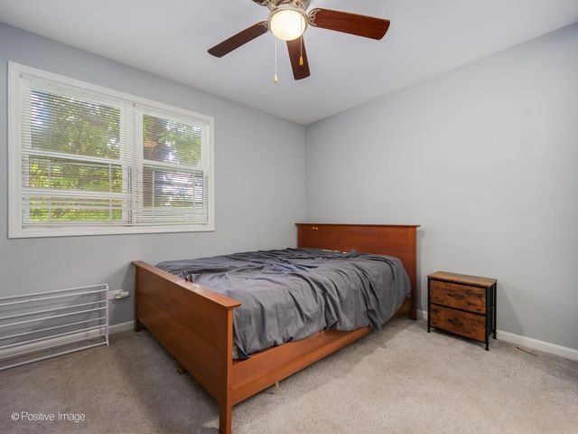 15709 Lexington Avenue, Harvey, IL 60426