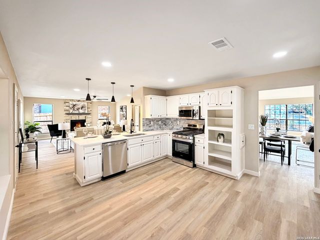 1814 Chippington, San Antonio, TX 78253