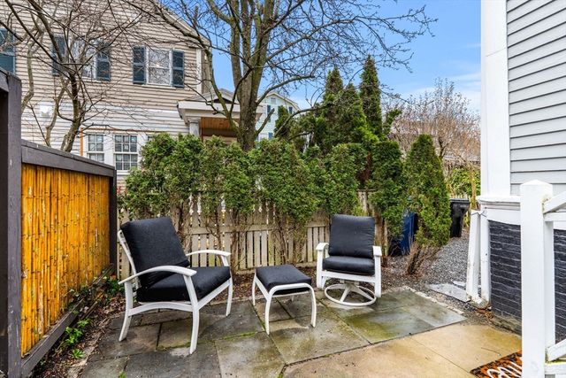 7 Hamilton Street 2, Salem, MA 01970