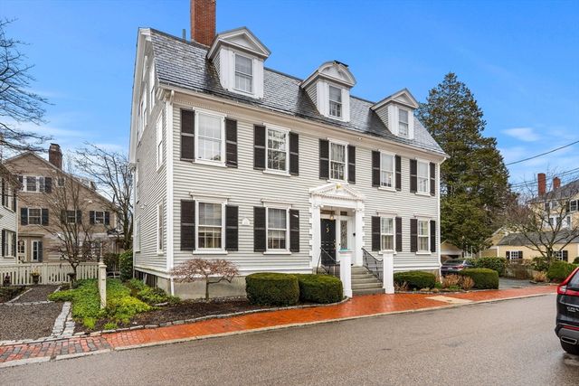 7 Hamilton Street 2, Salem, MA 01970