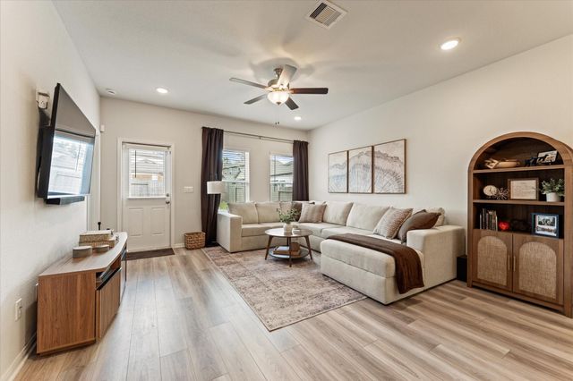 8410 Sweet Cherry Lane, Magnolia, TX 77354