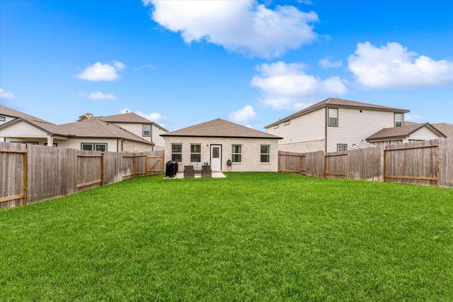 8410 Sweet Cherry Lane, Magnolia, TX 77354