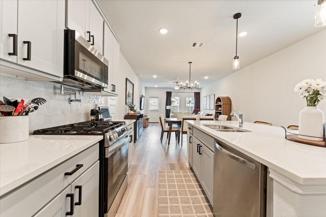 8410 Sweet Cherry Lane, Magnolia, TX 77354