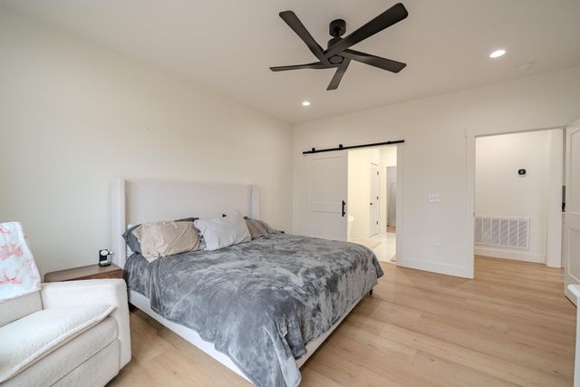 245 FULLEN LN, Savannah, TN 38372