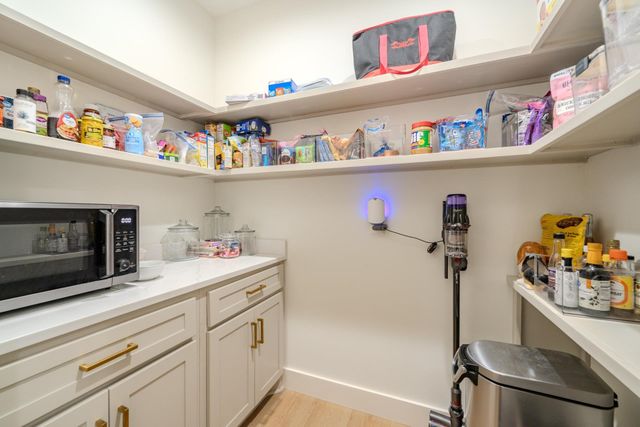 245 FULLEN LN, Savannah, TN 38372