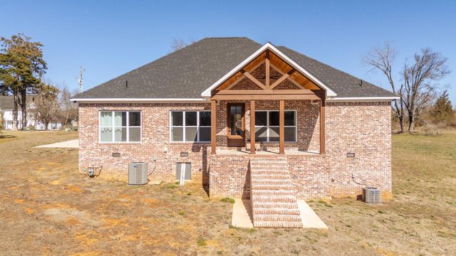 245 FULLEN LN, Savannah, TN 38372