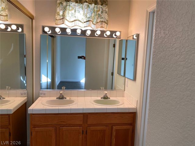 8029 Sierra Largo Drive, Las Vegas, NV 89128