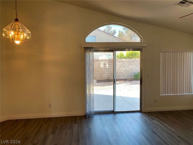 8029 Sierra Largo Drive, Las Vegas, NV 89128