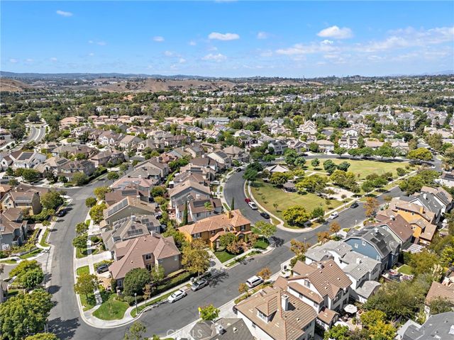 63 Tuberose St, Ladera Ranch, CA 92694