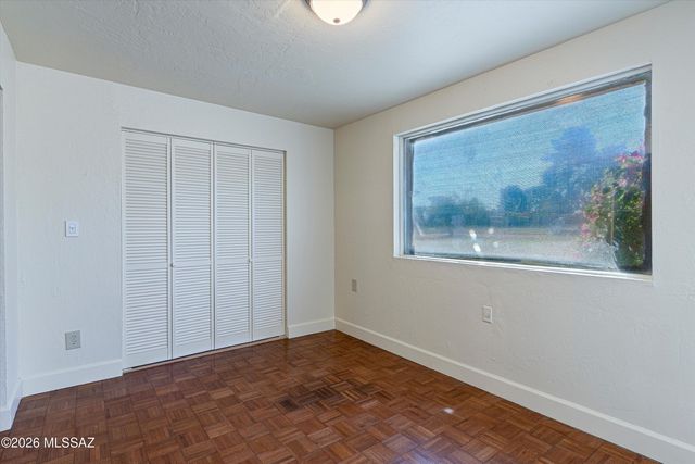 6612 E Calle Cavalier, Tucson, AZ 85715