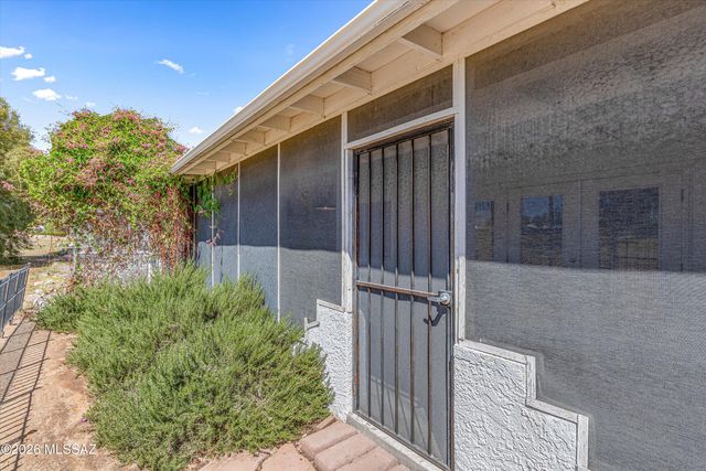 6612 E Calle Cavalier, Tucson, AZ 85715