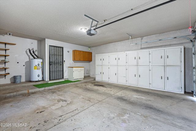 6612 E Calle Cavalier, Tucson, AZ 85715