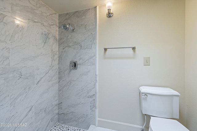 6612 E Calle Cavalier, Tucson, AZ 85715