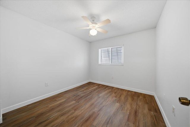 1383 NW 122nd Terrace, Pembroke Pines, FL 33026