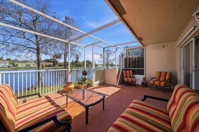 1383 NW 122nd Terrace, Pembroke Pines, FL 33026