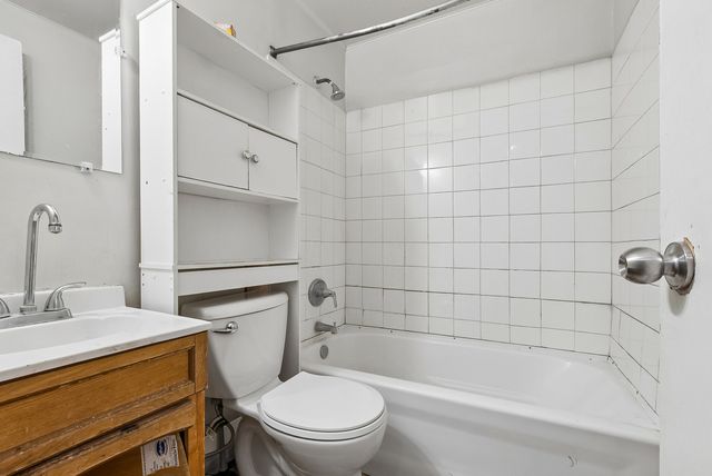 1759 222nd Place, Sauk Village, IL 60411